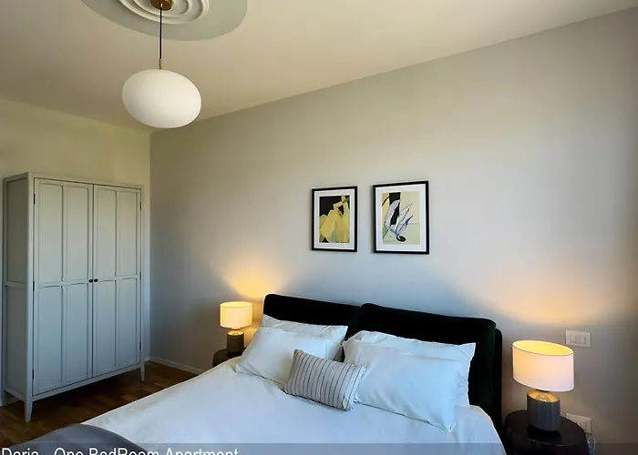 Saverio & Daria Aprtements By Mamo * Florence